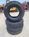11R22.5 x 4