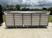 80 · 30 Drawer Low - Stainless Steel