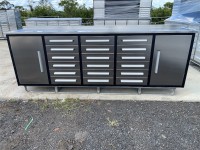 18 Drawer Low (10ft) - Stainless Steel