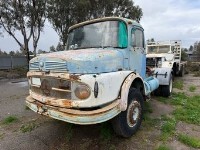 90 · CIRCA 1965 MERCEDE BENZ