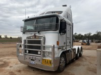 2004 Kenworth K104