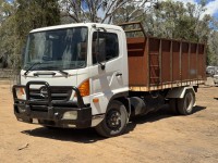 2003 Hino Fc4j Tipper