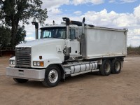 2003 Mack Super Liner With Bisalloy Body